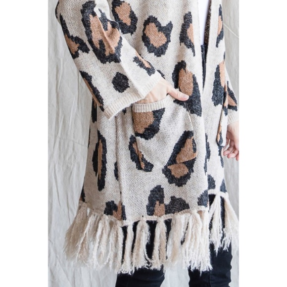 SOLD OUT Oatmeal Leopard Animal Printed Fringe Hem Open Knit Cardigan Sweater - Picture 9 of 9